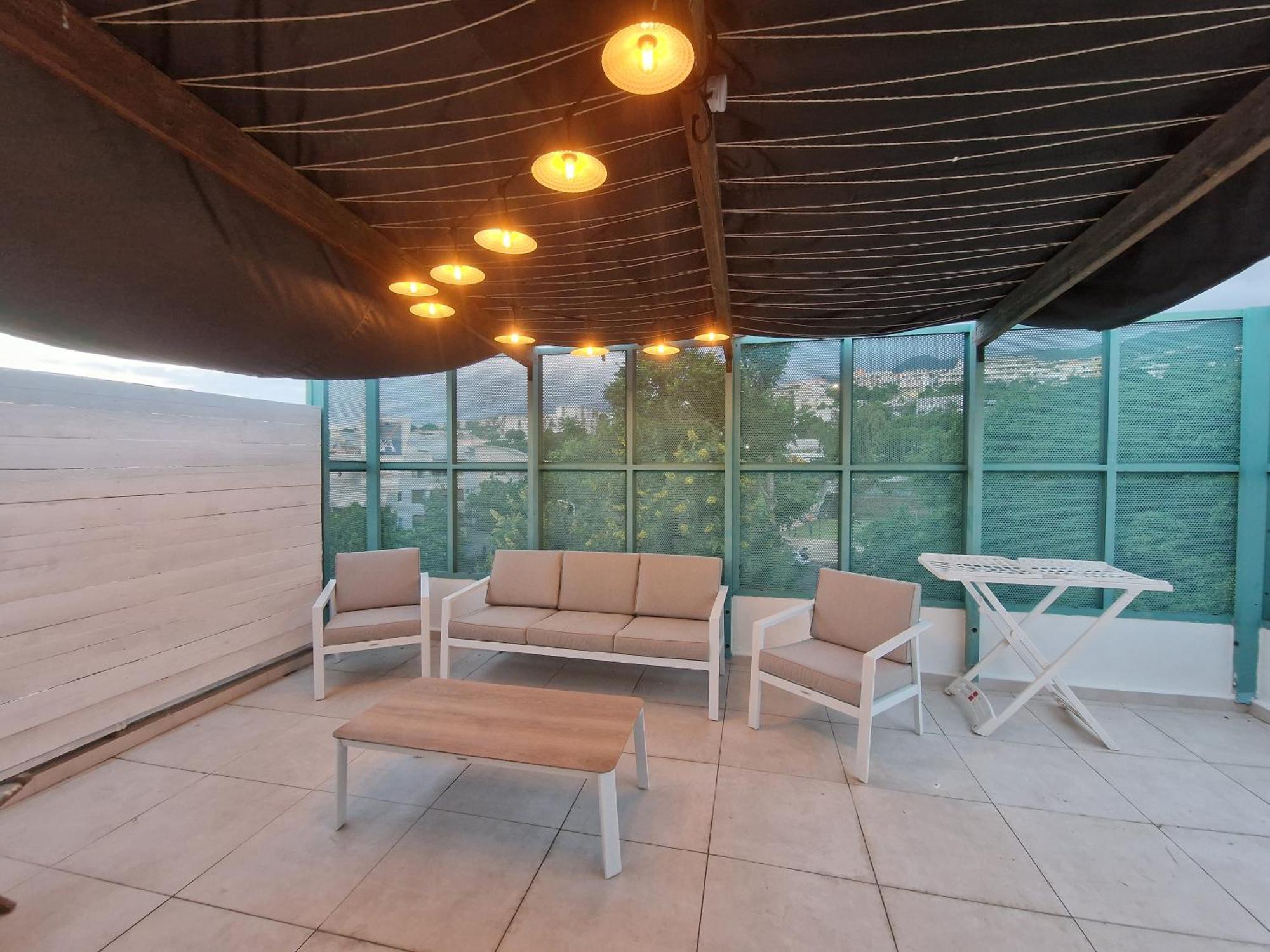 Mont-Vert Exotique - Calme - Vue Et Parking سانت بيير المظهر الخارجي الصورة